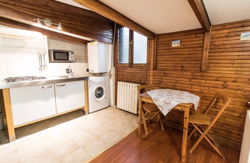 Historic Centre Apartment | Mono Verde
