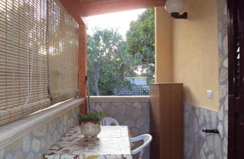 Defensola House | Monolocale con tetto in Legno