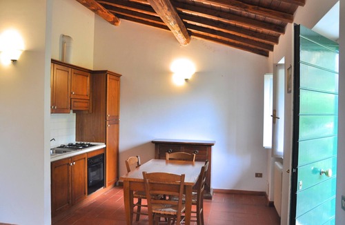Capranica Apartment | Montecasciano Ginestra
