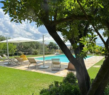 Ostra Vetere House | Montenovo Country House