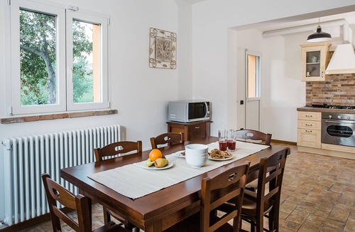 Ostra Vetere House | MONTENOVO Country House: RUSTIC home 20% discount from 01/09 to 31/10