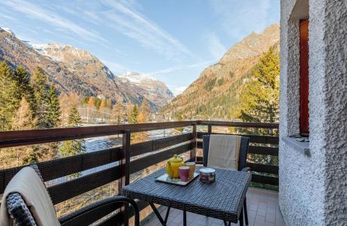 Bieltschocke Apartment | Monterosa Elite Lyshaus Luxury Mountain View