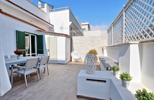 Repubblica Apartment | Monti Apartments - M18
