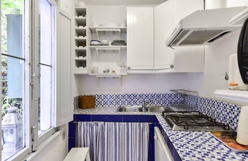 Monti Apartment | Monti Secret Garden, 5 min walking from the Colosseum