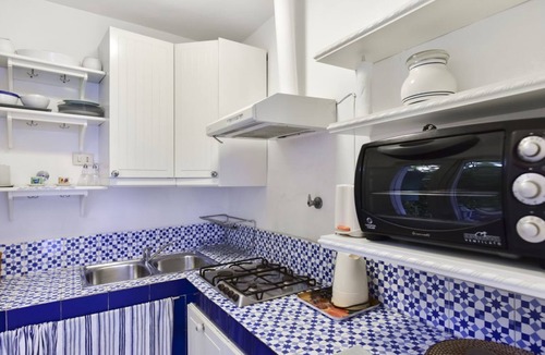 Monti Apartment | Monti Secret Garden, 5 min walking from the Colosseum