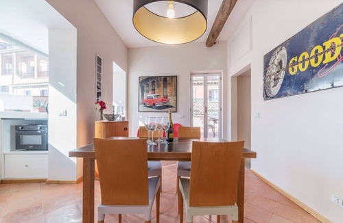 Monti Apartment | Monti Stunning Apartment with Terrace