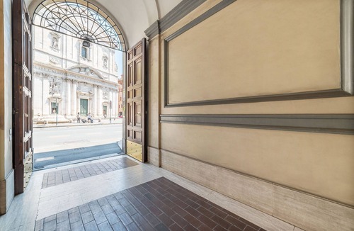 Rione VI Parione Apartment | Monumental building in the center of the ancient Rome