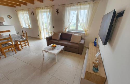 Chieri Apartment | Monviso view & garden, close to Turin