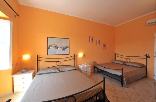 Vatican House | Motel ∙ 8 guests
