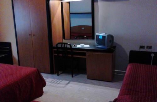 Polla Hotel | Motel Forum