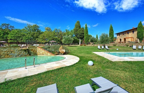 Simignano Apartment | Mulignone 3 - Apartment with pool