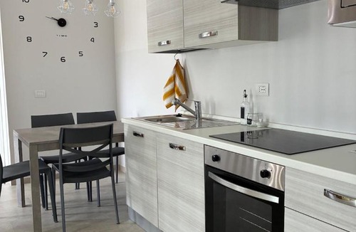 Gorla Minore Apartment | MY SUNSHINE 2 minuti da Equieffe vicino Malpensa, Milano, Lago Maggiore e Lago di Como