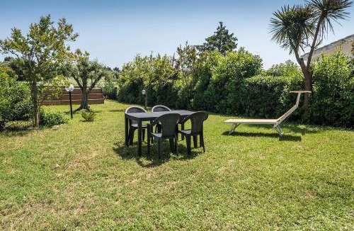 Villaggio Taunus Apartment | N084 - Numana, villa quadrilocale con meraviglioso giardino