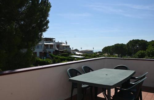 Villaggio Taunus Apartment | N302 - Numana, trilocale con terrazza in residence con piscina