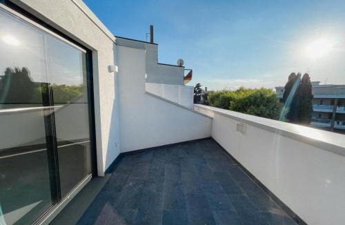 Adelfia Apartment | NAMA STAY Bed and breakfast