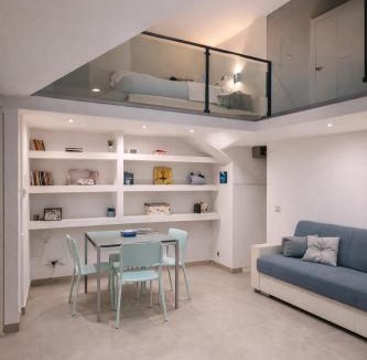 Naples Apartment | Naples Airport Central