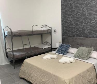 Naples Bed & Breakfast | Napoli Skyport