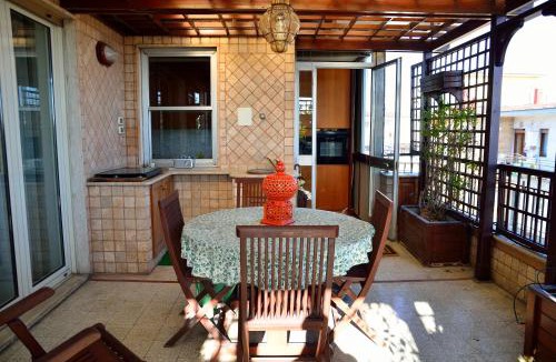 Rione Alto House | NAPOLI WONDERFUL Attico con terrazzo a livello panoramico