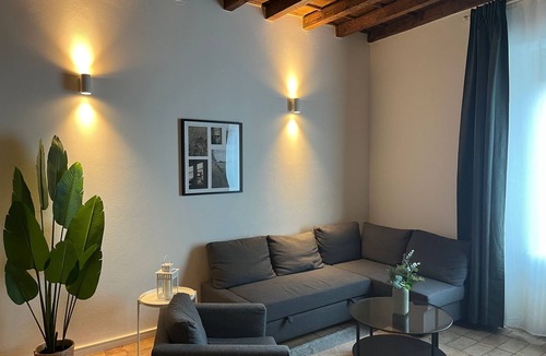 Navigli Apartment | Navigli Darsena - Luxury Apartment with balcony
