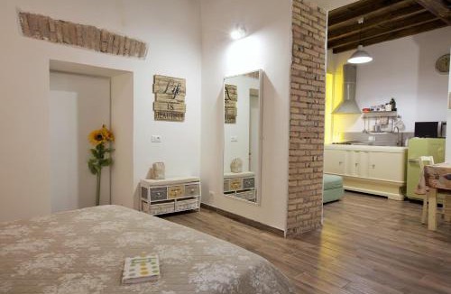 Rione V Ponte Apartment | Navona Sweet Home