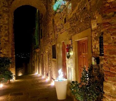 Anghiari House | Nero Gioconda