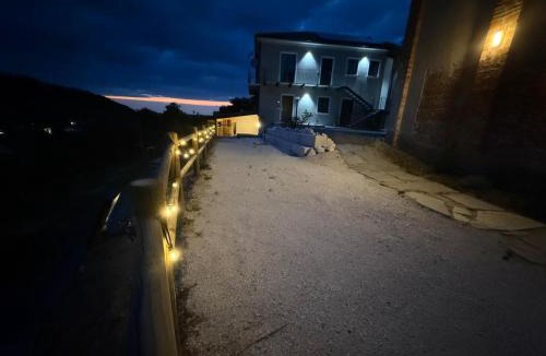 Torricella Verzate House | NessunConfine Casa Laura
