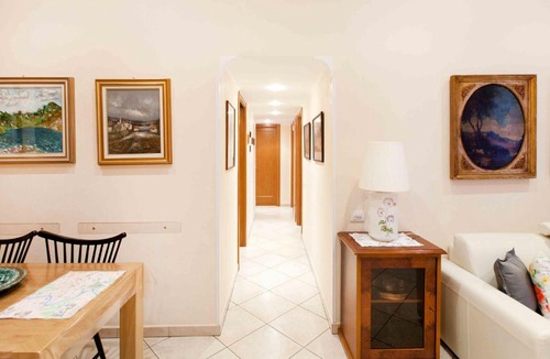 Rione III Colonna Apartment | New Apartment Sistina Trevi-Spagna