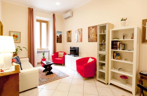 Rione III Colonna Apartment | New Apartment Sistina Trevi-Spagna