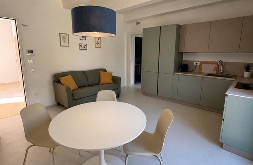 Senigallia Apartment | New apartment with garage 5 minutes walk from the beach, behind the Rock