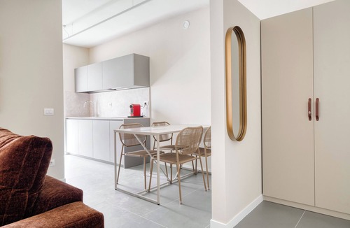 NoLo Apartment | New apt terrace, parking, garden, metro in 2 min