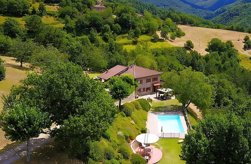 Stia Villa | New! Papiano, character villa, private pool, great views, close to National Park