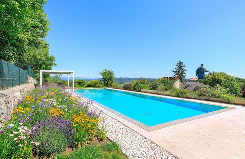 Arona Villa | Newly added, classy villa with pool and sweeping lake views! - Villa Sveva