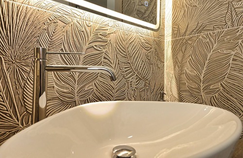 Rho House | Newly built double room with bathroom and wifi