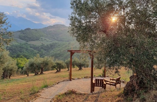 Castiglione Messer Raimondo Apartment | Newly renovated apartment, ideal for relaxing, nature lovers and walkers