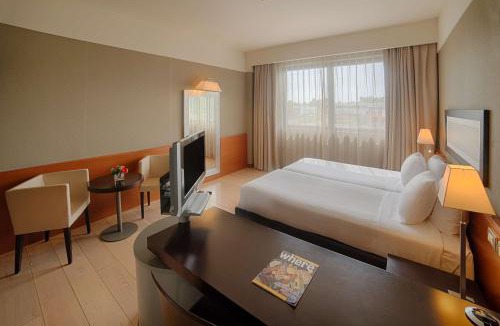 Peschiera Borromeo Hotel | NH Linate