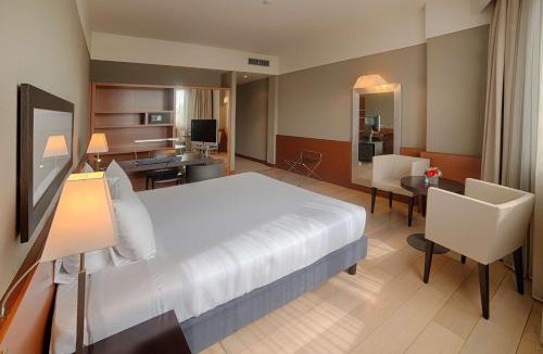 Peschiera Borromeo Hotel | NH Linate