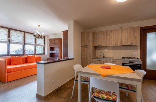 Castagnole Monferrato Apartment | Nice apartment for 3 guests with A/C, WIFI, pool, TV and balcony