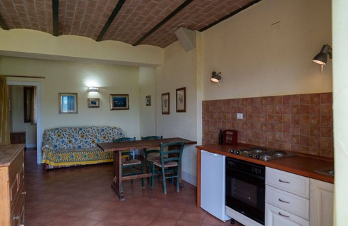 Villa Santa Maria Apartment | Nice apartment for 4 people with pool, WIFI, A/C, TV, balcony and pets allowed