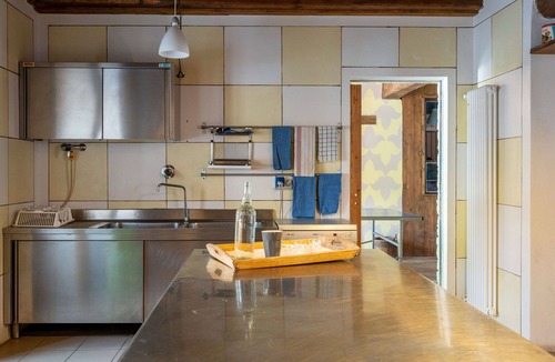 Cortemilia Apartment | Nice apartment for 18 guests with WIFI, pool, patio and pets allowed