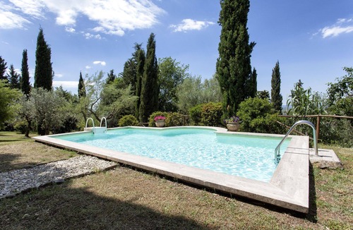 Cortona Apartment | Nice apartment for 2 guests with pool, A/C, WIFI, TV and panoramic view