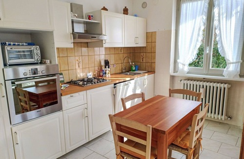 Bracchio Apartment | Nice apartment for 5 guests with WIFI, TV, terrace and pets allowed