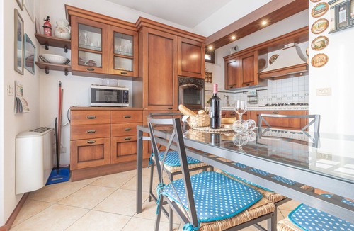 Loreto Apartment | Nice apartment for 5 guests with WIFI, A/C, TV, terrace, pets allowed and panoramic view