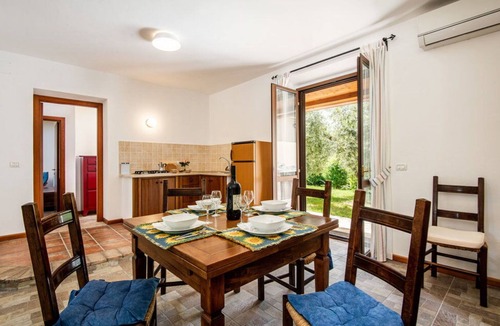 Fornole Apartment | Nice apartment for 5 people with WIFI, pool, A/C and TV