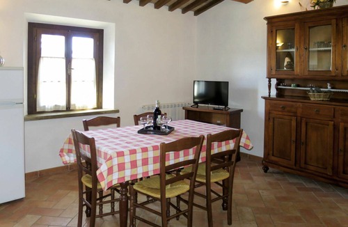 Santa Luce Apartment | Nice apartment for 4 people with WIFI, pool, TV, patio and pets allowed