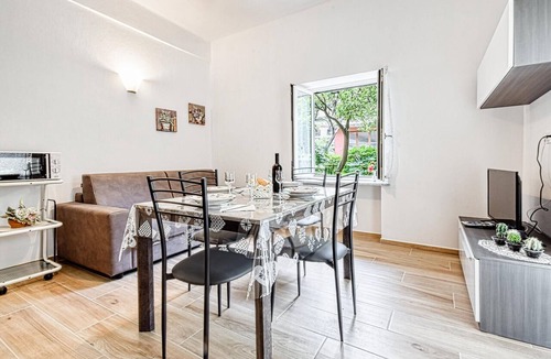 Recco Apartment | Nice apartment in Avegno with WiFi