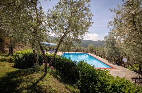 Pieve di Chio House | Nice apartment in villa with A/C, WIFI, pool, pets allowed and panoramic view, close to Cortona