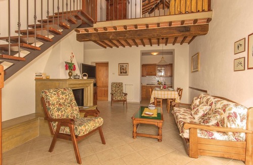 Pomarance Apartment | Nice apartment in Pomarance PI with WiFi