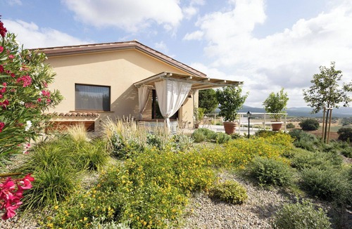 Roccastrada House | Nice apartment in villa with WIFI, private pool, A/C, TV, terrace and panoramic view