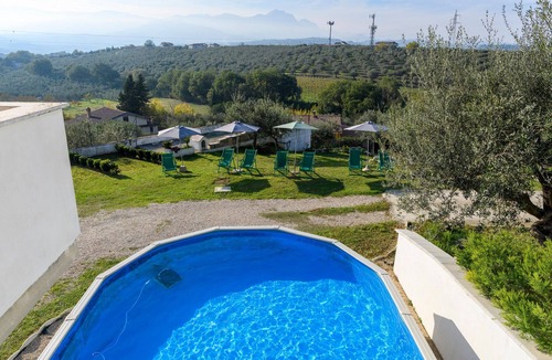 Moscufo Apartment | Nice apartment in Moscufo with WiFi