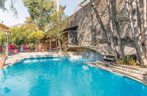 Rapallo Apartment | Nice apartment in Rapallo GE with swimming pool